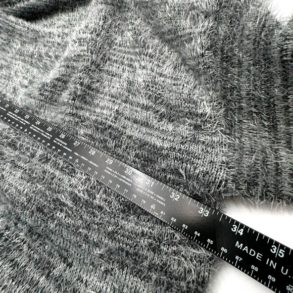 BLACK‎ TAPE Women's 3X Gray Fuzzy Fur Knit Long Cardigan Sweater Open Front Cozy - Picture 7 of 9